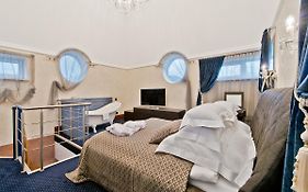 Aqua Center Apartments